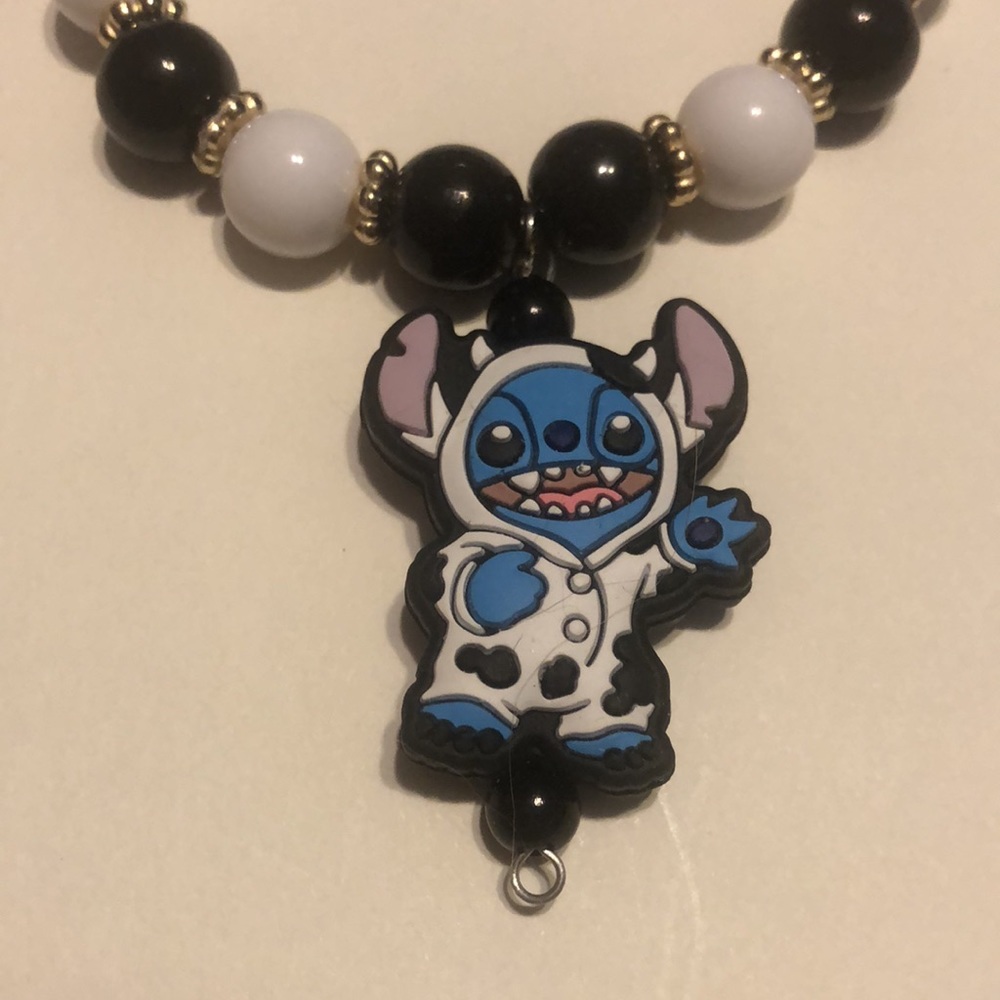 🟢 Stitch Blue Alien Stitch Cow With Costume Black And White Beaded Bracelet - Picture 3 of 11